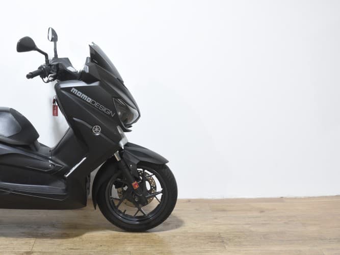 YAMAHA XMAX 125 2015 de segunda mano