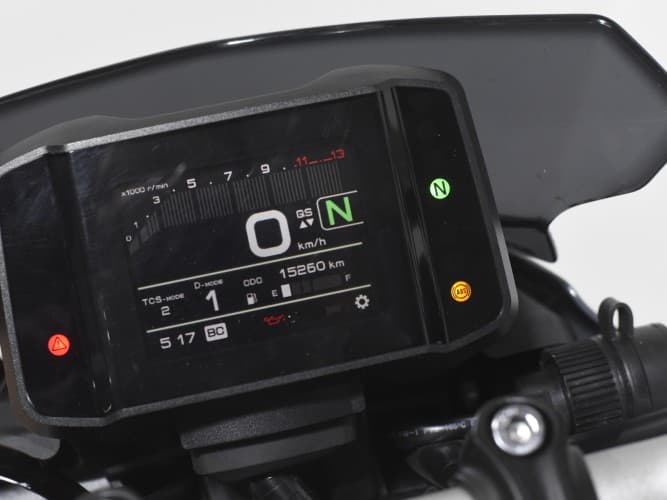 Comprar YAMAHA MT-09 (A2) 2024 de segunda mano YAMAHA MT-09 (A2) 2024 de segunda mano