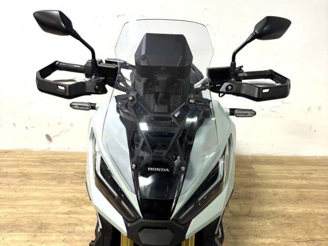 Comprar HONDA X-ADV 750 (A) 2024 de segunda mano HONDA X-ADV 750 (A) 2024 de segunda mano