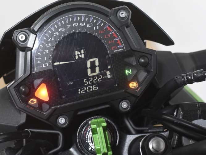 KAWASAKI Z 400 2024 de segunda mano