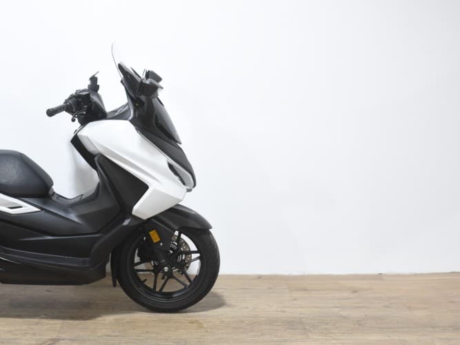 Comprar HONDA FORZA 125 2025 de segunda mano HONDA FORZA 125 2025 de segunda mano