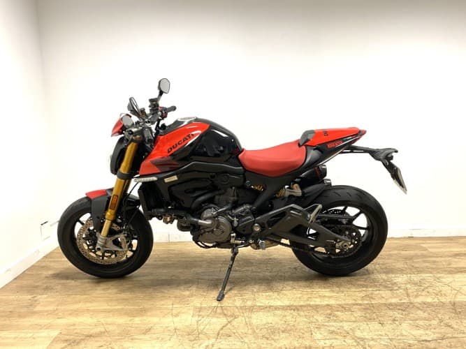DUCATI MONSTER SP 2023 de segunda mano