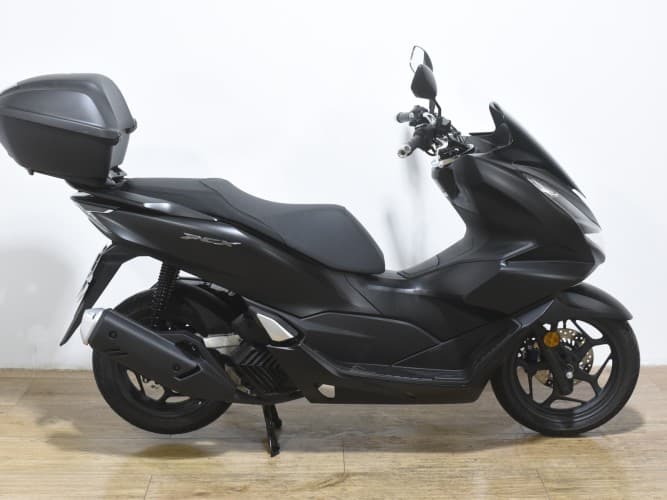 HONDA PCX 125 2024 de segunda mano