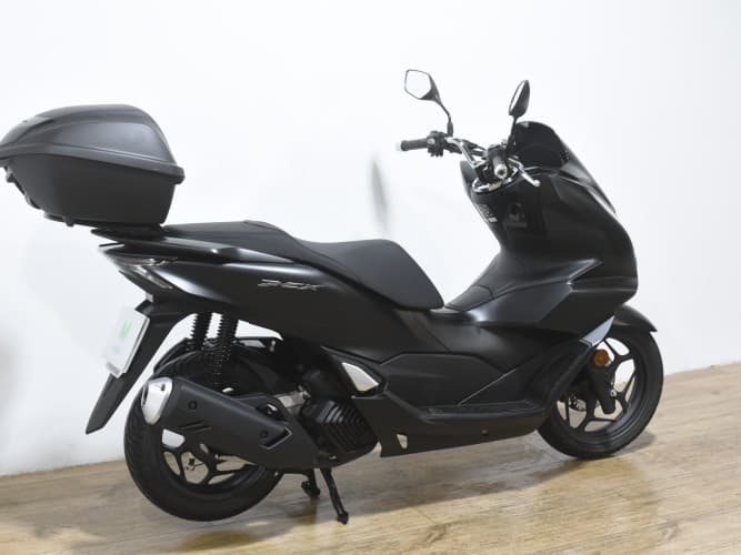 HONDA PCX 125 2024 de segunda mano
