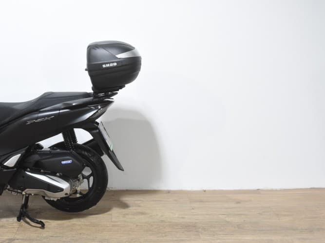 HONDA PCX 125 2024 de segunda mano