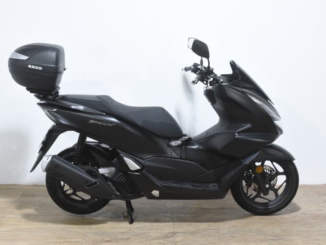 HONDA PCX 125 2024 de segunda mano