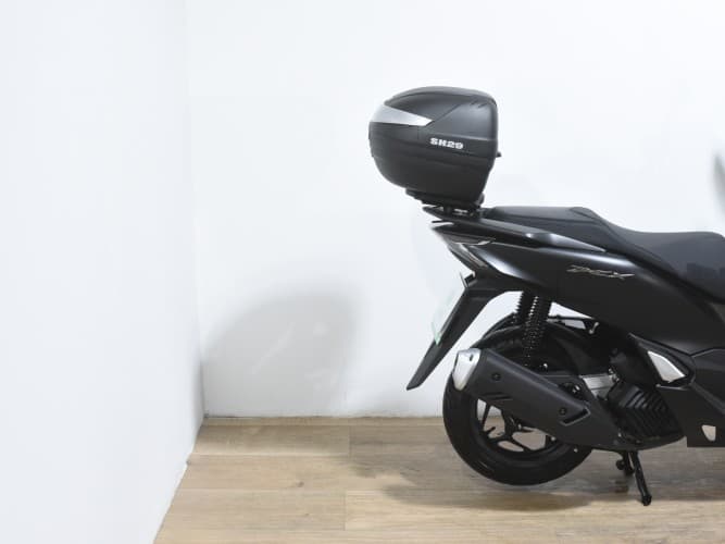 HONDA PCX 125 2024 de segunda mano