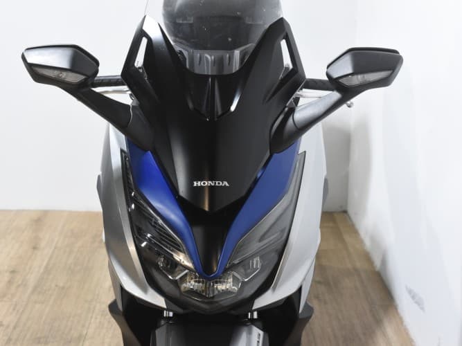 Comprar HONDA FORZA 125 2022 de segunda mano HONDA FORZA 125 2022 de segunda mano