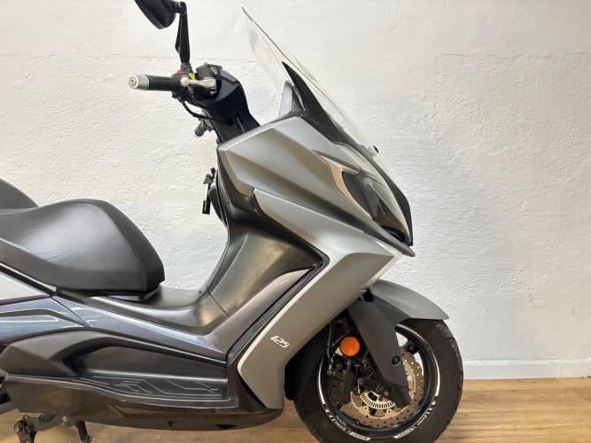 KYMCO SUPER DINK 125 2020 de segunda mano