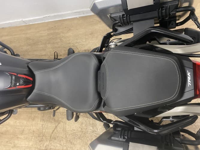 BENELLI TRK 702 2024 de segunda mano