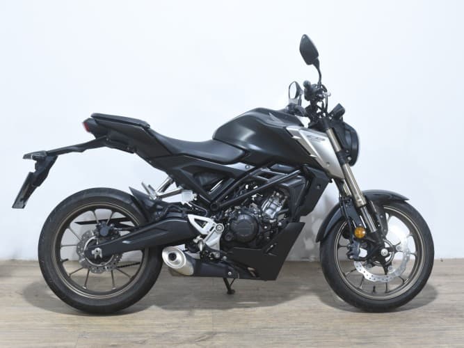 HONDA CB 125 R 2021 de segunda mano