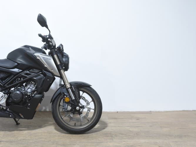 HONDA CB 125 R 2021 de segunda mano