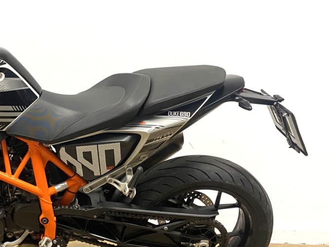 KTM 690 DUKE (A2) 2014 de segunda mano