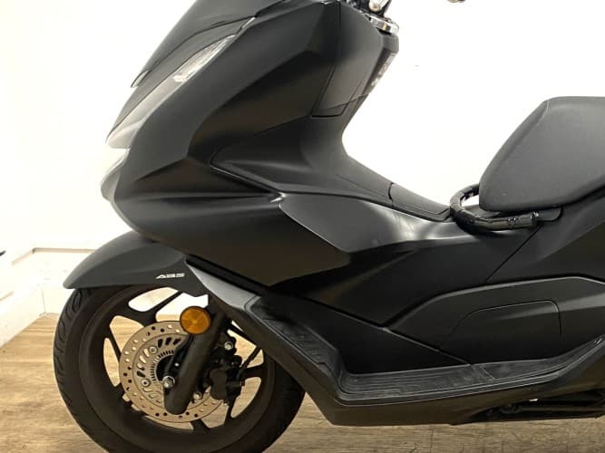 Comprar HONDA PCX 125 2024 de segunda mano HONDA PCX 125 2024 de segunda mano