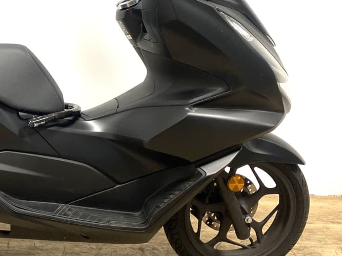 Comprar HONDA PCX 125 2024 de segunda mano HONDA PCX 125 2024 de segunda mano