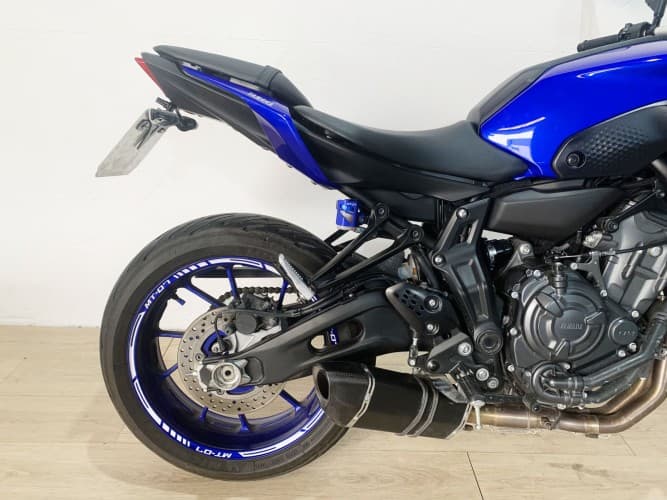 YAMAHA MT-07 (A)(ENTREGA ESCAPE ORIGINAL) 2024 de segunda mano