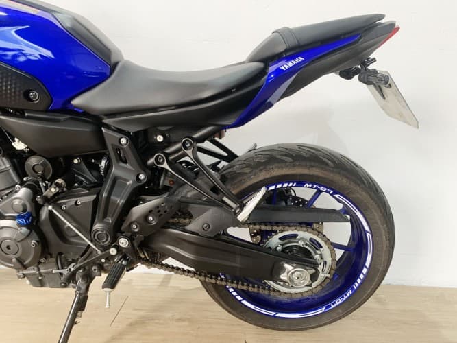 YAMAHA MT-07 (A)(ENTREGA ESCAPE ORIGINAL) 2024 de segunda mano