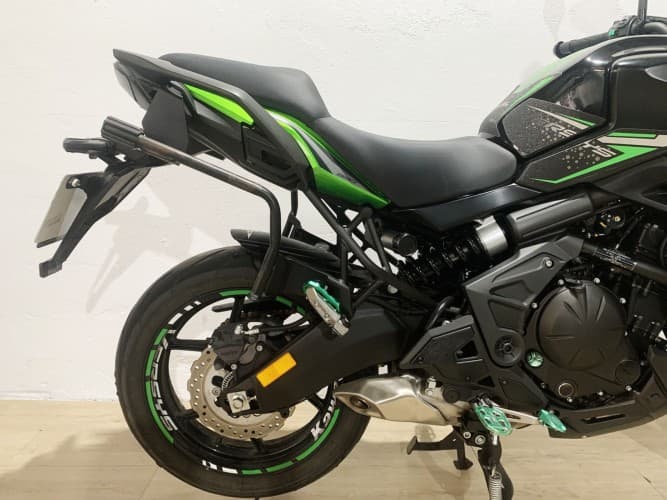 Comprar KAWASAKI VERSYS 650 (A2) 2023 de segunda mano KAWASAKI VERSYS 650 (A2) 2023 de segunda mano