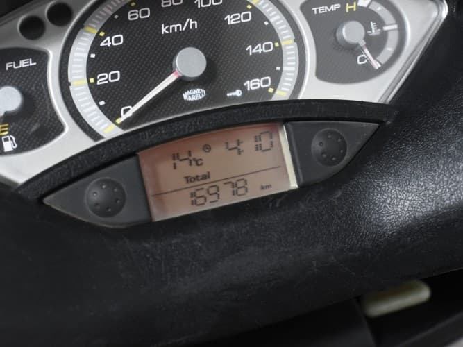 YAMAHA XMAX 250 2007 de segunda mano