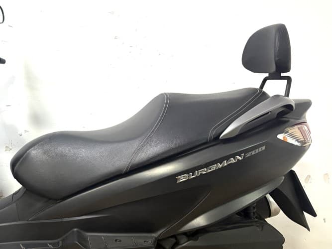 SUZUKI BURGMAN 200 2015 de segunda mano