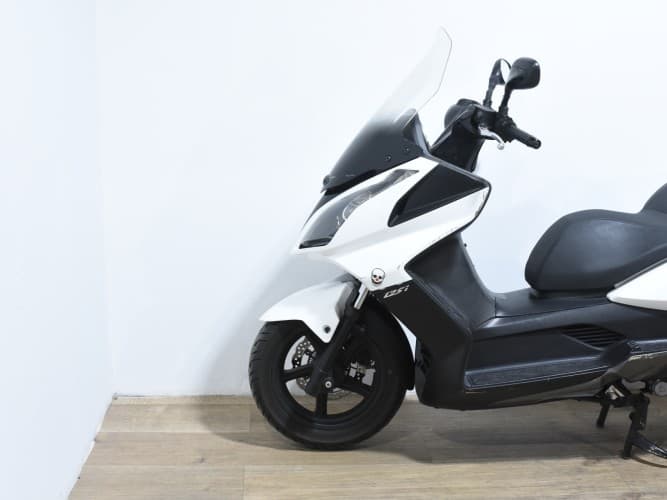KYMCO SUPER DINK 125 2014 de segunda mano
