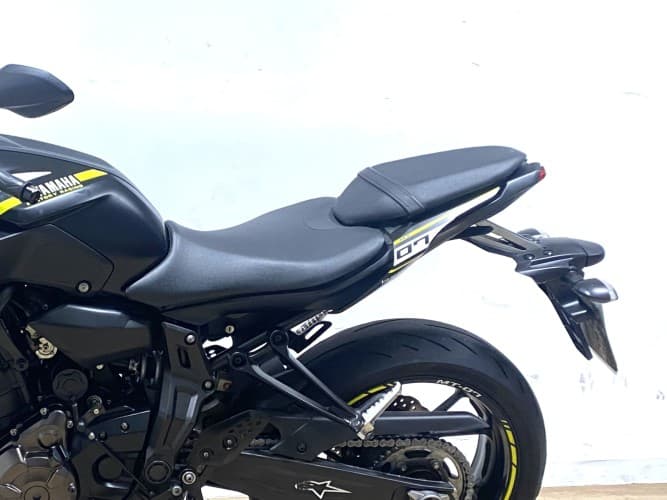Comprar YAMAHA MT-07 (A2)(MIVV HOMOLOGADO) 2020 de segunda mano YAMAHA MT-07 (A2)(MIVV HOMOLOGADO) 2020 de segunda mano