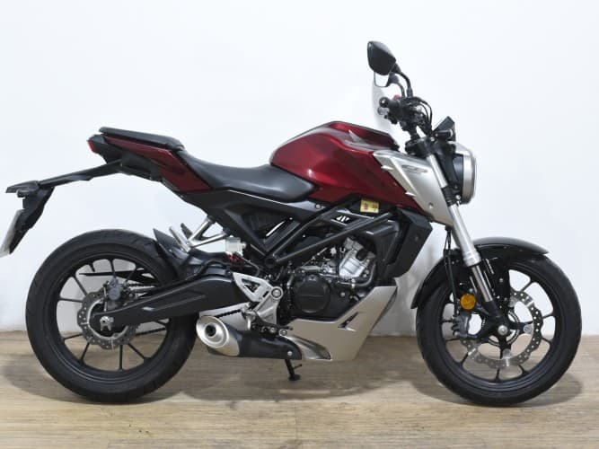 HONDA CB 125 R 2018 de segunda mano