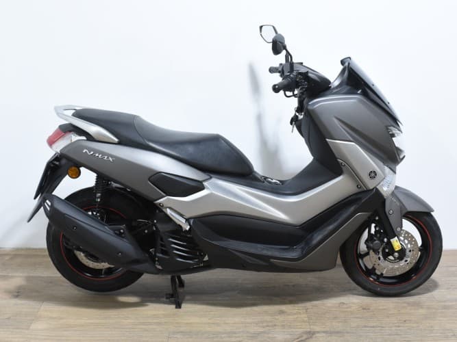 YAMAHA NMAX 125 2018 de segunda mano