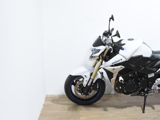 SUZUKI GRS 750 2012 de segunda mano