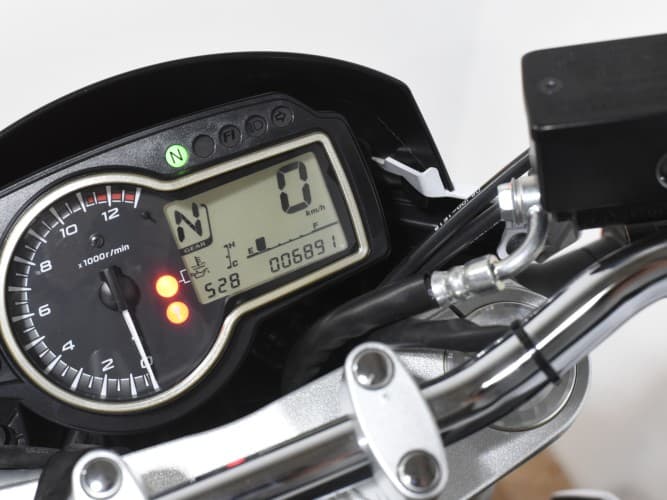 SUZUKI GRS 750 2012 de segunda mano