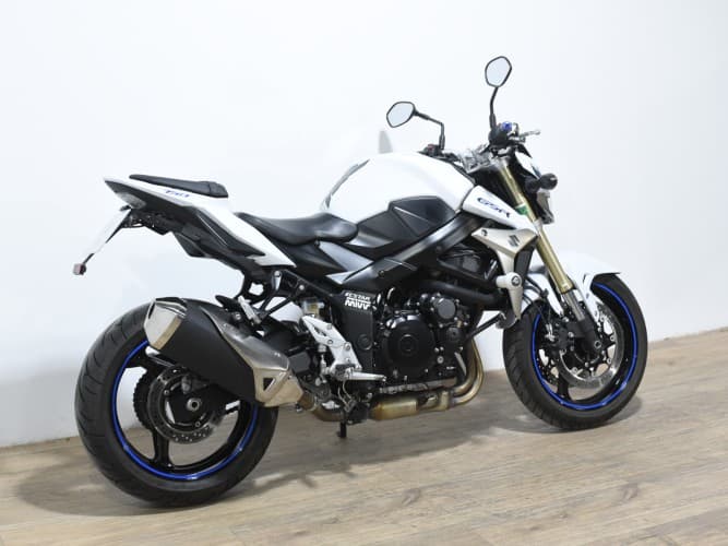 SUZUKI GRS 750 2012 de segunda mano