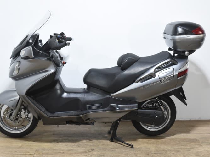 SUZUKI BURGMAN 650 EXECUTIVE 2008 de segunda mano