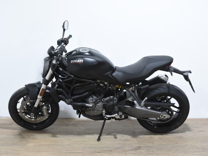 DUCATI MONSTER 821 (A) 2020 de segunda mano