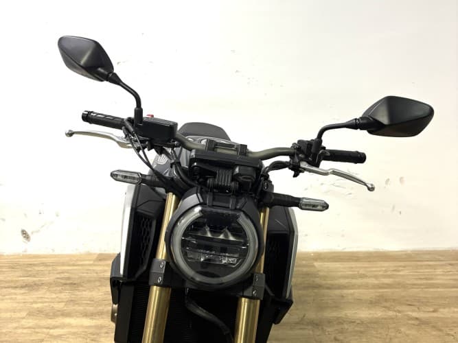 HONDA CB 650 R 2021 de segunda mano