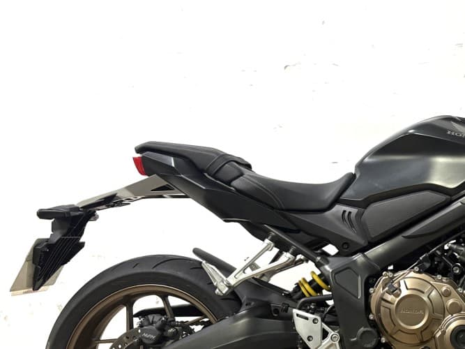 HONDA CB 650 R 2021 de segunda mano