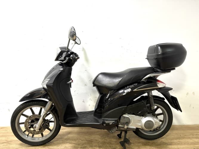 PIAGGIO LIBERTY 125 2010 de segunda mano