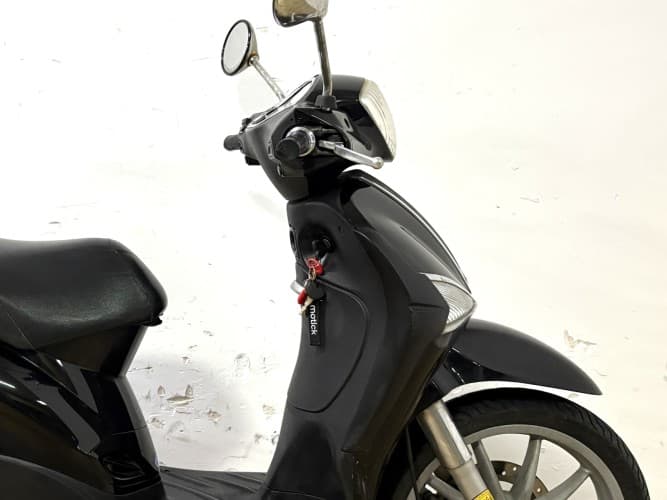 PIAGGIO LIBERTY 125 2010 de segunda mano