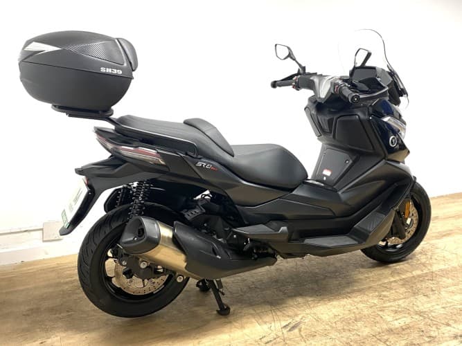 VOGE SR4 MAX 2025 de segunda mano