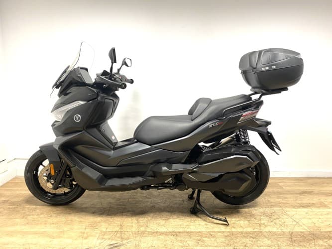 VOGE SR4 MAX 2025 de segunda mano