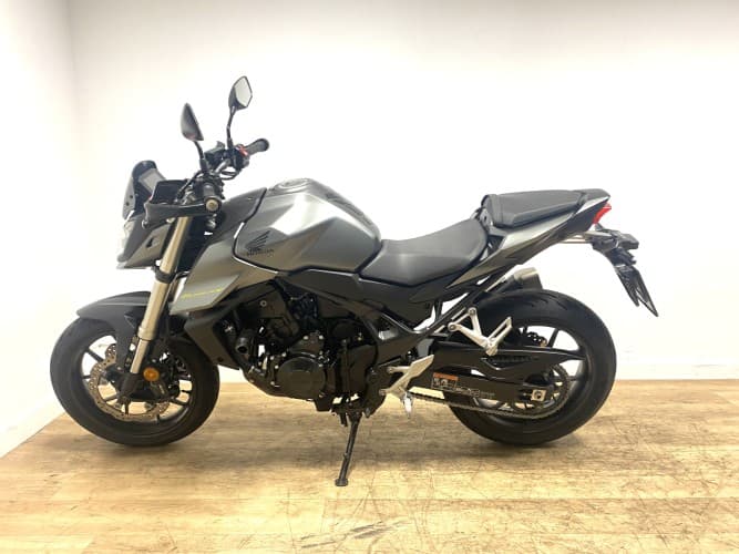 HONDA CB 750 HORNET (A2) 2023 de segunda mano