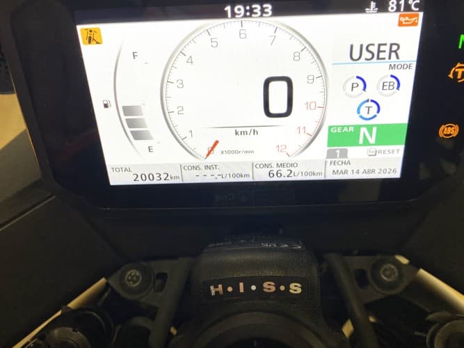 HONDA CB 750 HORNET (A2) 2023 de segunda mano