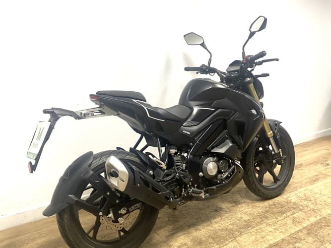 KEEWAY RKF 125 2023 de segunda mano