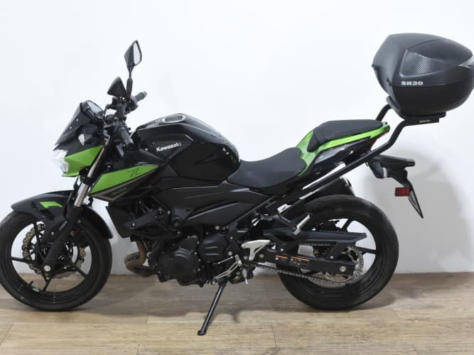 KAWASAKI Z 400 2023 de segunda mano