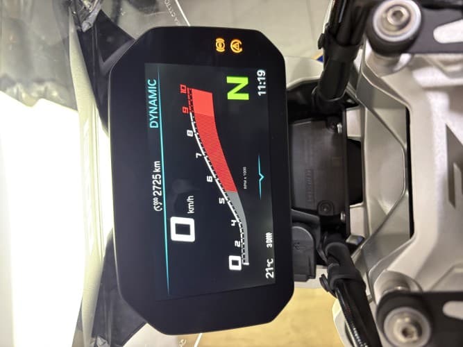 BMW R 1300 R (3 PAQUETES)(PVP NUEVA 25.500&euro;) 2025 de segunda mano