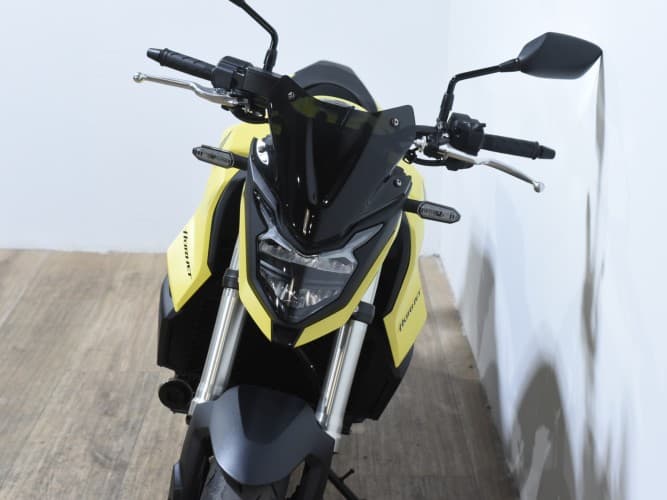 HONDA CB 750 HORNET 2023 de segunda mano