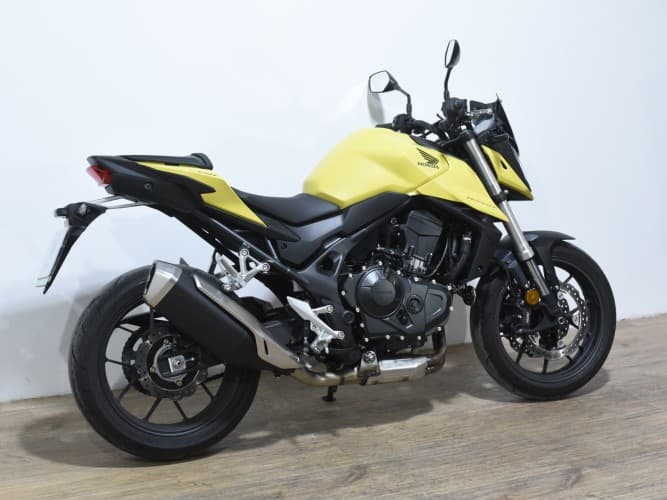 HONDA CB 750 HORNET 2023 de segunda mano