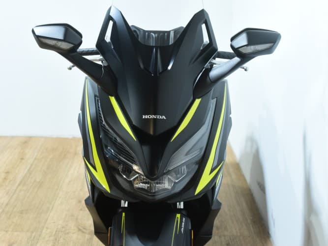 HONDA FORZA 125 2022 de segunda mano