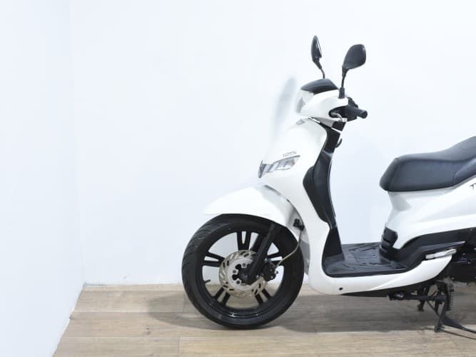 PEUGEOT TWEET 125 2022 de segunda mano