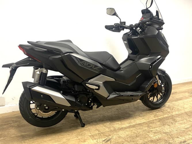 HONDA ADV 350 2025 de segunda mano