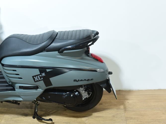 Comprar PEUGEOT DJANGO 125 (IVA DEDUCIBLE) 2022 de segunda mano PEUGEOT DJANGO 125 (IVA DEDUCIBLE) 2022 de segunda mano